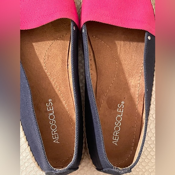 Aerosoles women’s pink/blue fabric, espadrille flat slip on Size 10.5 M-US. - Picture 9 of 10